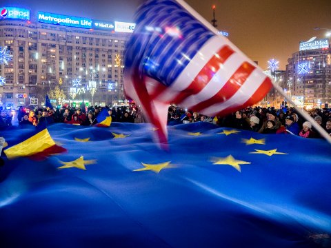 Protest împotriva corupției - Piața Victoriei