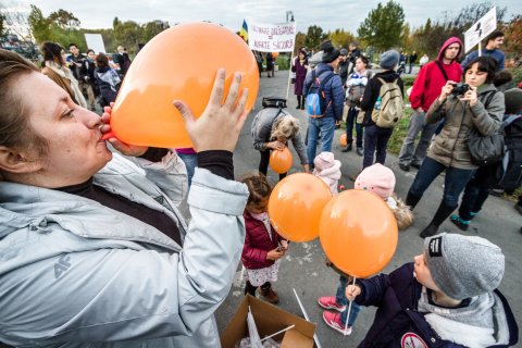 Protest împotriva vaccinării obligatorii - Parcul Izvor