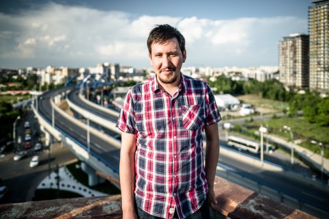 Adrian Diniș - Liceul Cosmic - Povești pe acoperiș - Calea Văcărești