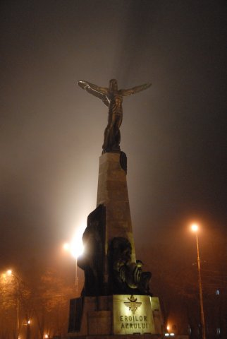 Statuia Aviatorilor sau Monumentul Eroilor Aerului