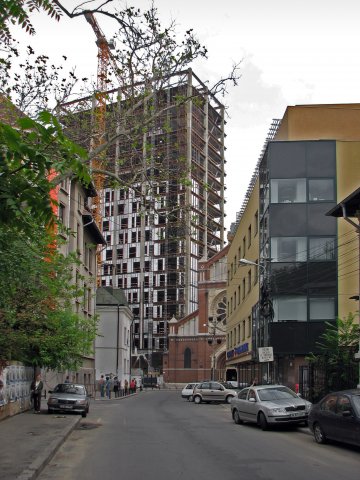 Cathedral Plaza în Construcție lângă Catedrala Sf. Iosif, 2007