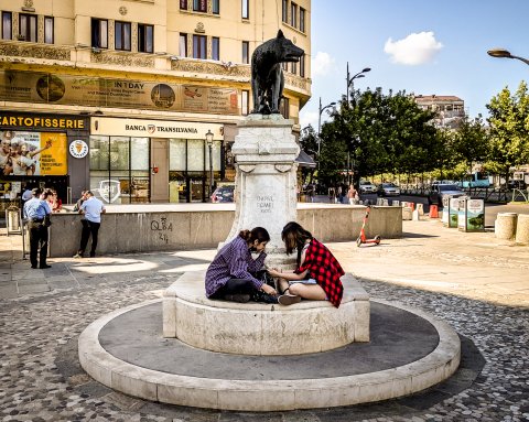 Lupoaica - Piața Roma