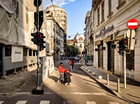 Promenadă - Strada Doamanei