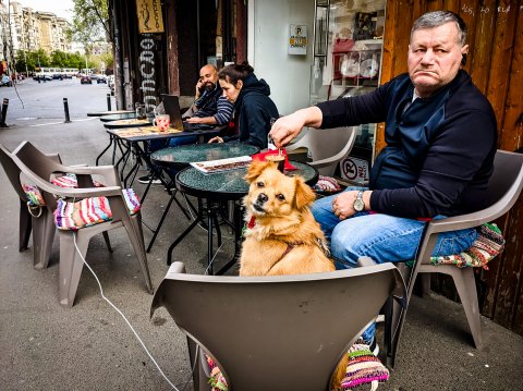 Bar - Strada Sfânta Vineri