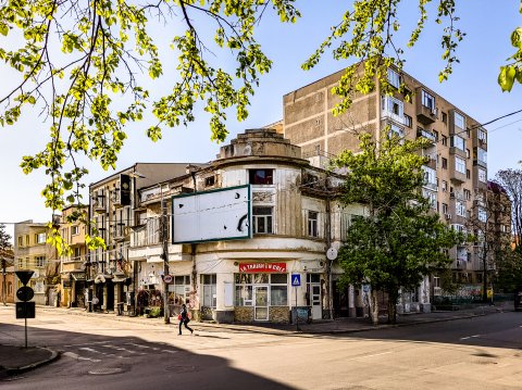 Intersecție - Strada Traian - Labirint