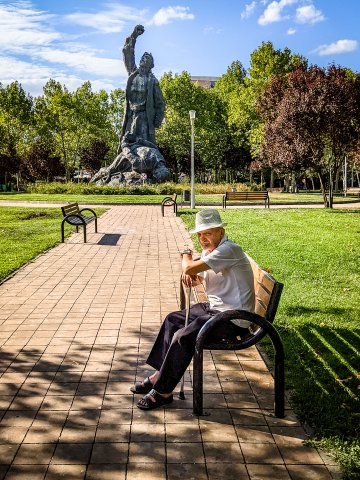 Statuia revoluției din 1907 - Parcul Florilor