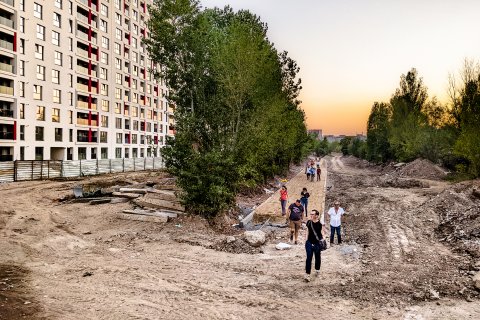 Șantier - Excursie pe strada Liniei