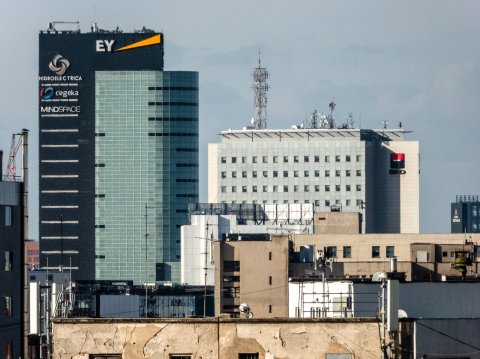 Vedere spre Piața Victoriei - Strada Eforie