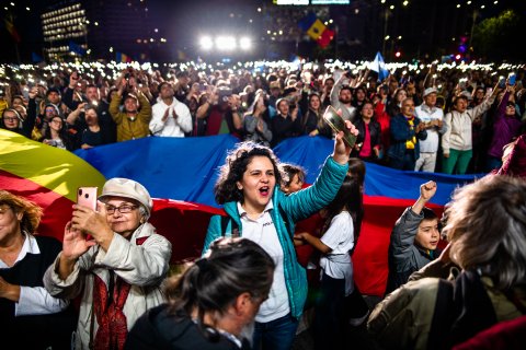 România în Lumină - Meeting susținere Nicușor Dan