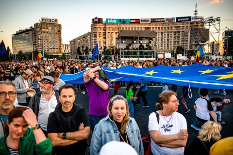România în Lumină - Meeting susținere Nicușor Dan