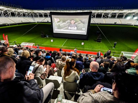 Premieră film - Mai Departe - Stadionul Arcul de Triumf