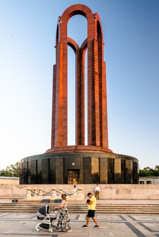 Mormântul Ostașului Necunoscut și Mausoleul - Excursie - Ziua Internațională a fotografiei